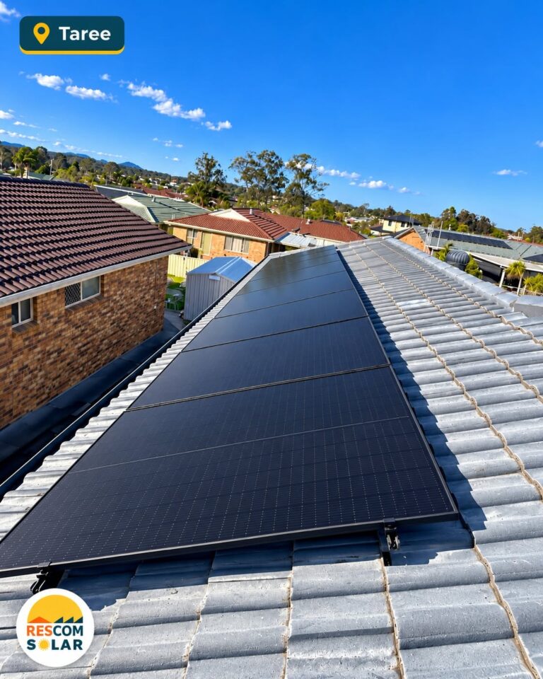 Rescom SunPower solar and GoodWe battery installation in Taree